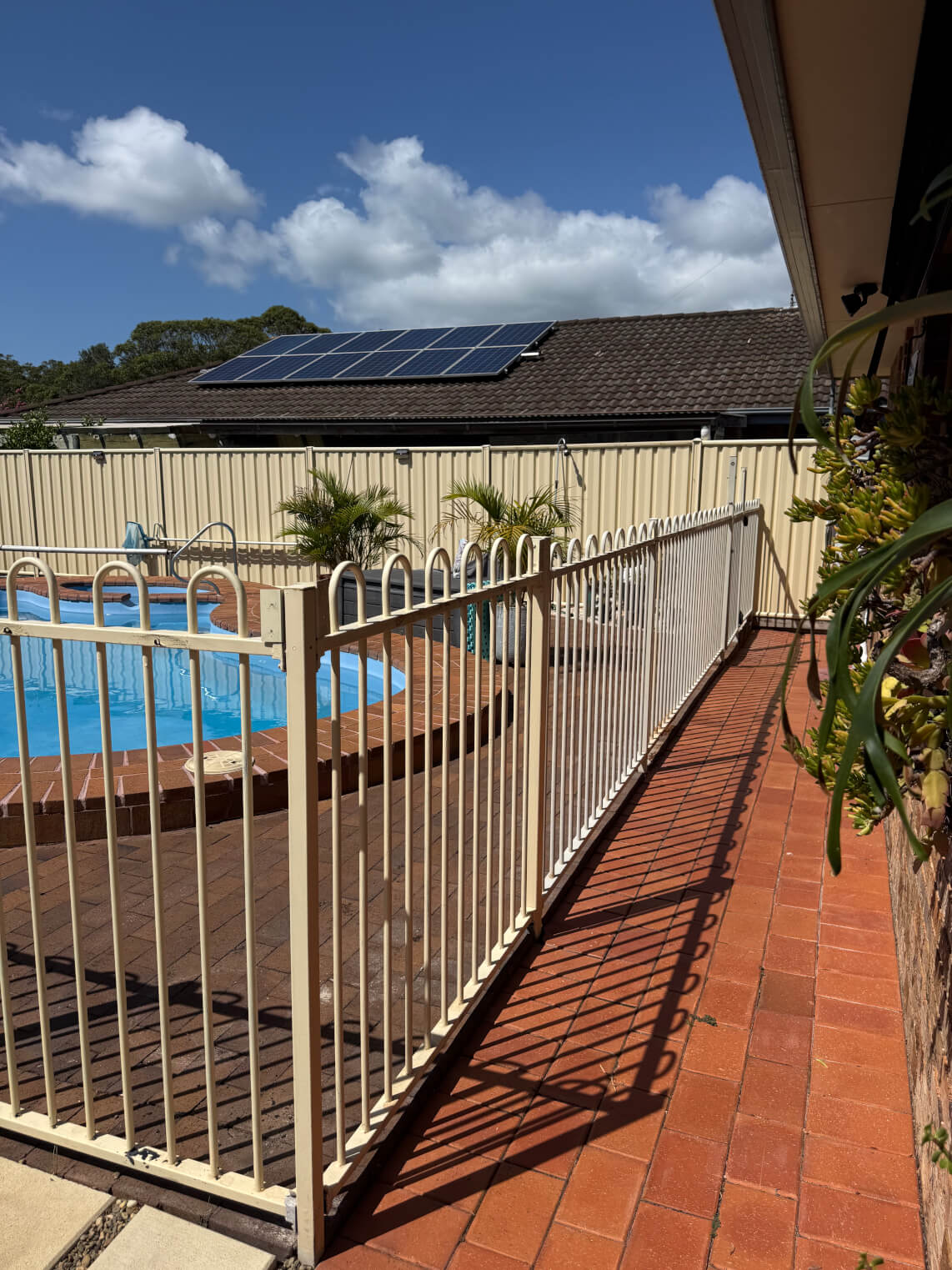 Mid Coast Glass Fencing