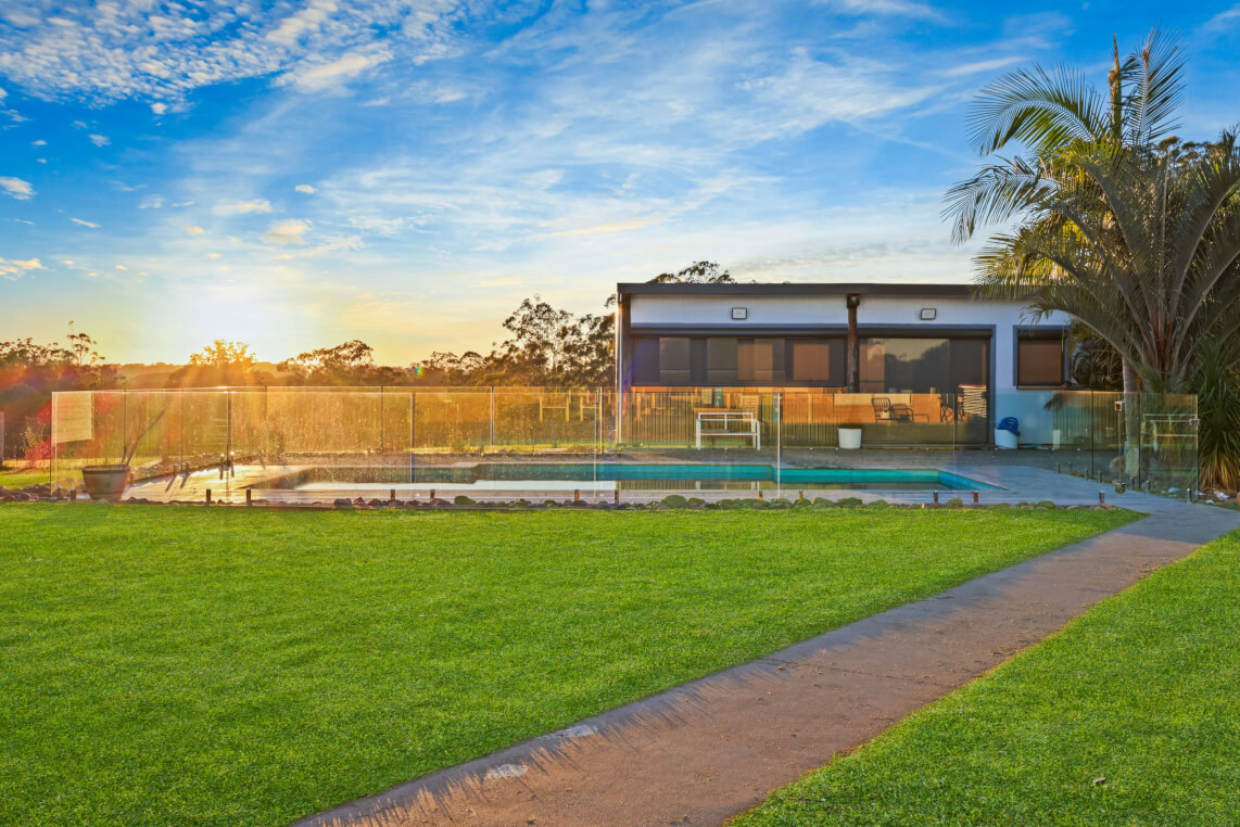 Mid Coast Glass Fencing