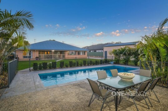 Mid Coast Glass Fencing
